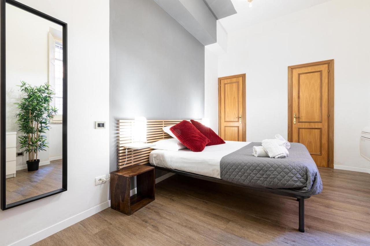 רומא Toniolo Two Bedroom Two Bath מראה חיצוני תמונה