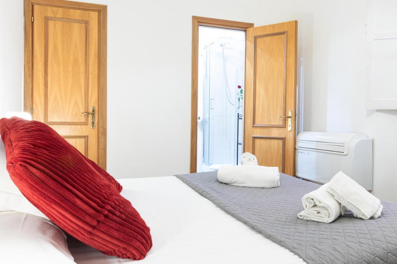 רומא Toniolo Two Bedroom Two Bath מראה חיצוני תמונה